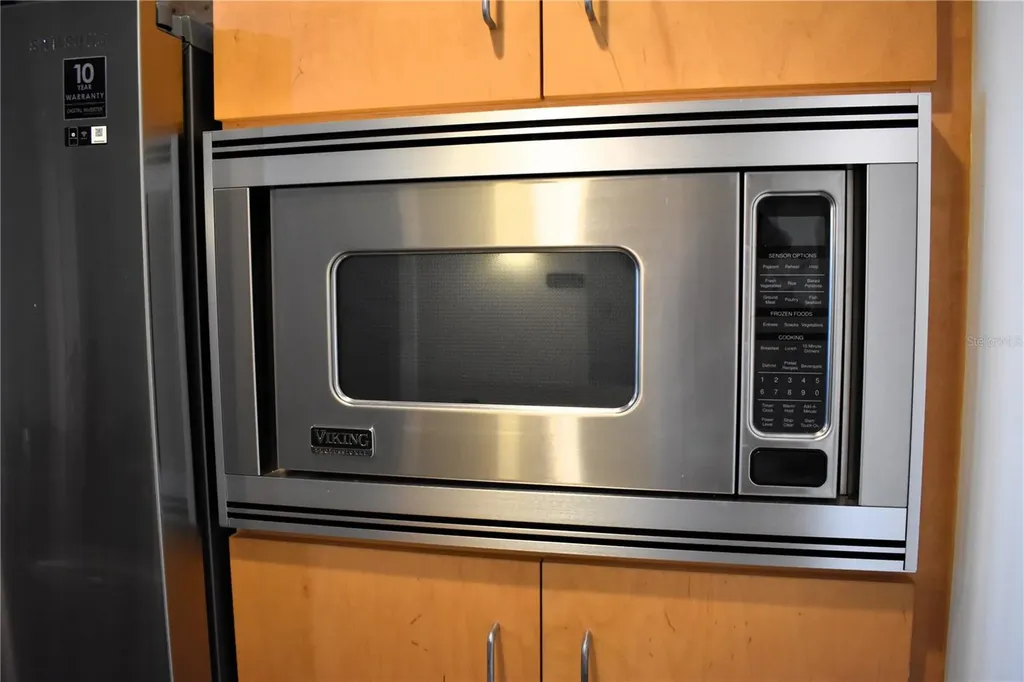 1120 E Kennedy Boulevard Tampa FL 33602