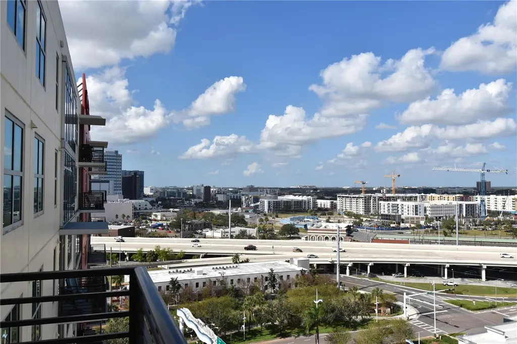 1120 E Kennedy Boulevard Tampa FL 33602