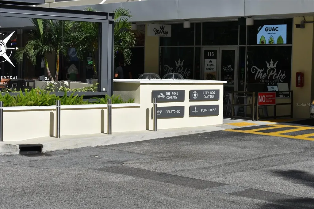 1120 E Kennedy Boulevard Tampa FL 33602