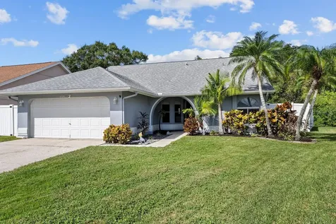 8725 Boysenberry Drive Tampa FL 33635
