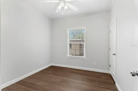 4352 9th Avenue S St Petersburg FL 33711