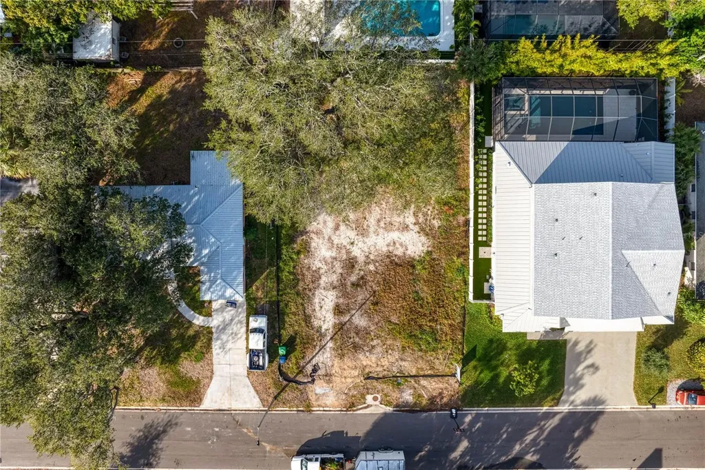 3605 S Omar Avenue Tampa FL 33629