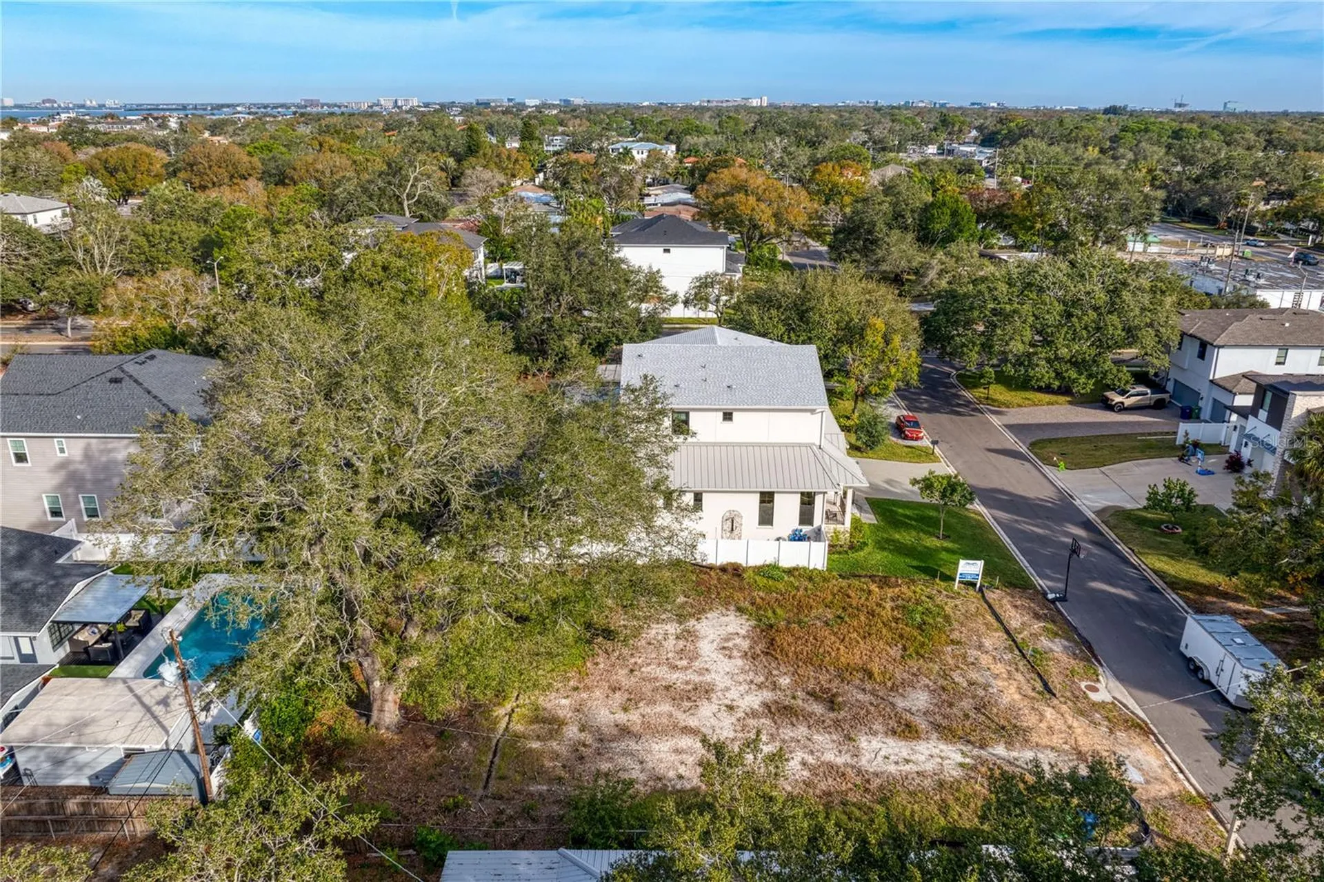 3605 S Omar Avenue Tampa FL 33629