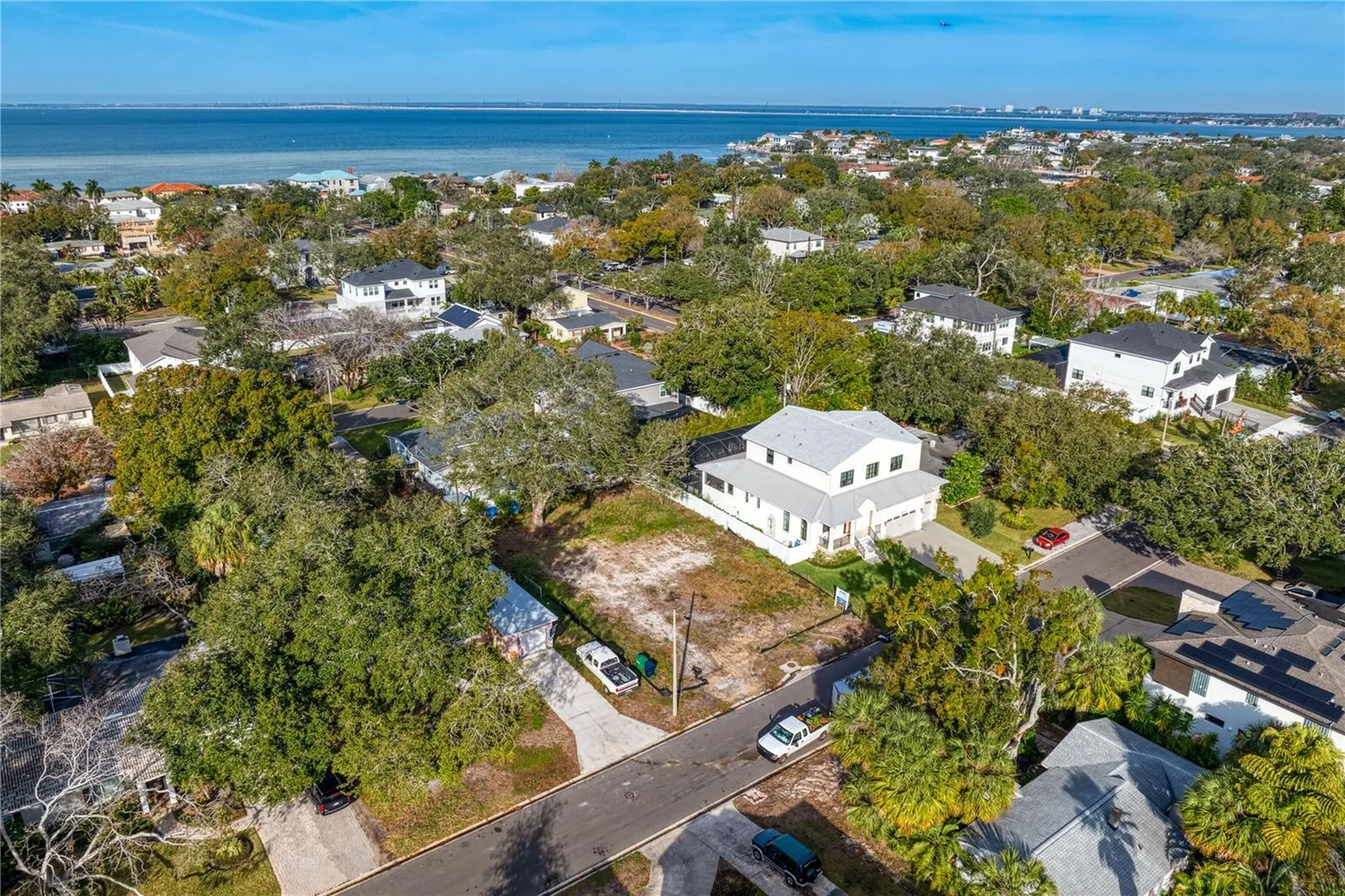 3605 S Omar Avenue Tampa FL 33629