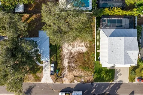 3605 S Omar Avenue Tampa FL 33629
