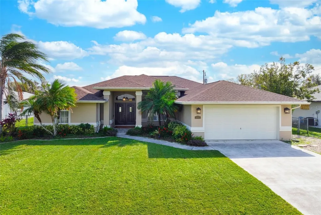 23095 Langdon Avenue Port Charlotte FL 33954