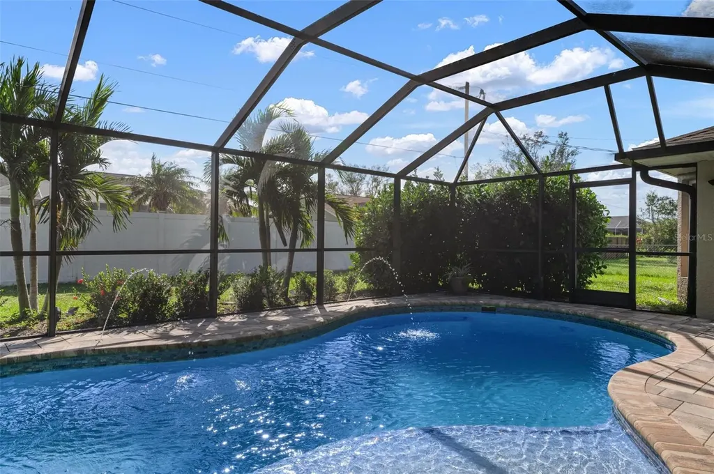 23095 Langdon Avenue Port Charlotte FL 33954