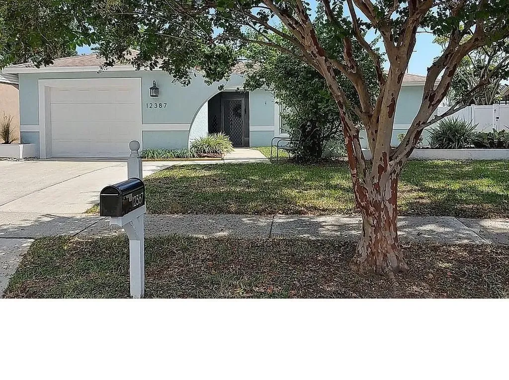 12387 84th Way Largo FL 33773