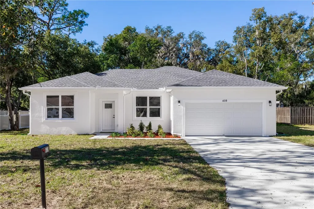 410 N Virginia Avenue Deland FL 32724