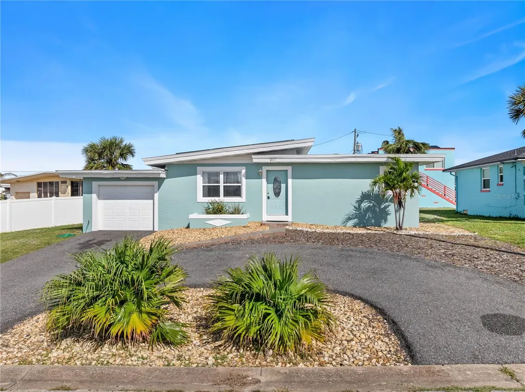 217 Bonner Avenue Daytona Beach FL 32118