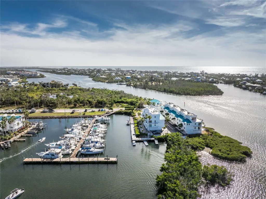 8013 Bay Pointe Drive Englewood FL 34224