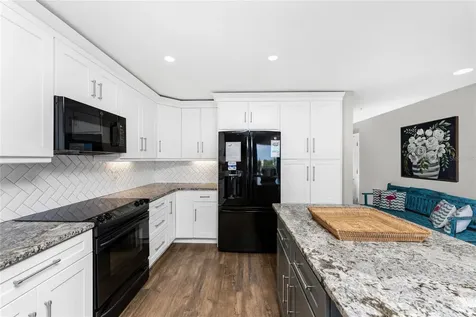 8013 Bay Pointe Drive Englewood FL 34224