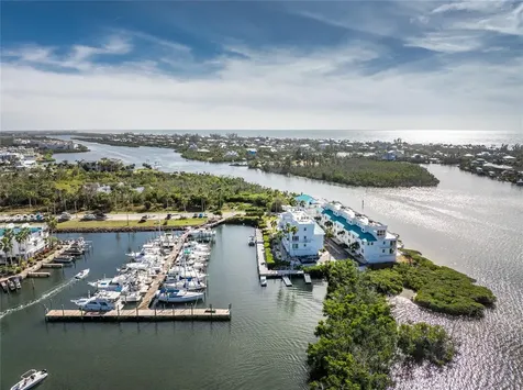8013 Bay Pointe Drive Englewood FL 34224