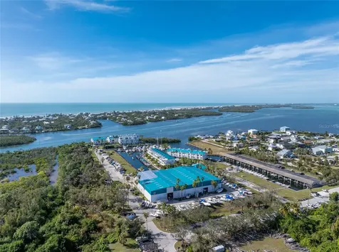 8013 Bay Pointe Drive Englewood FL 34224