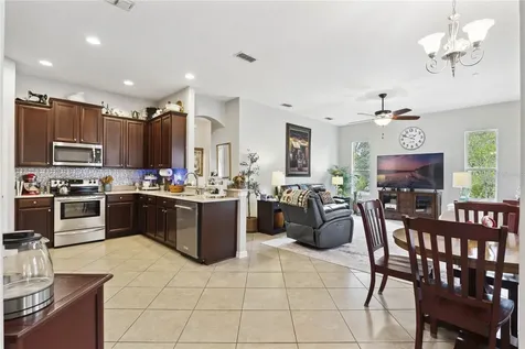 530 Woodford Drive Debary FL 32713