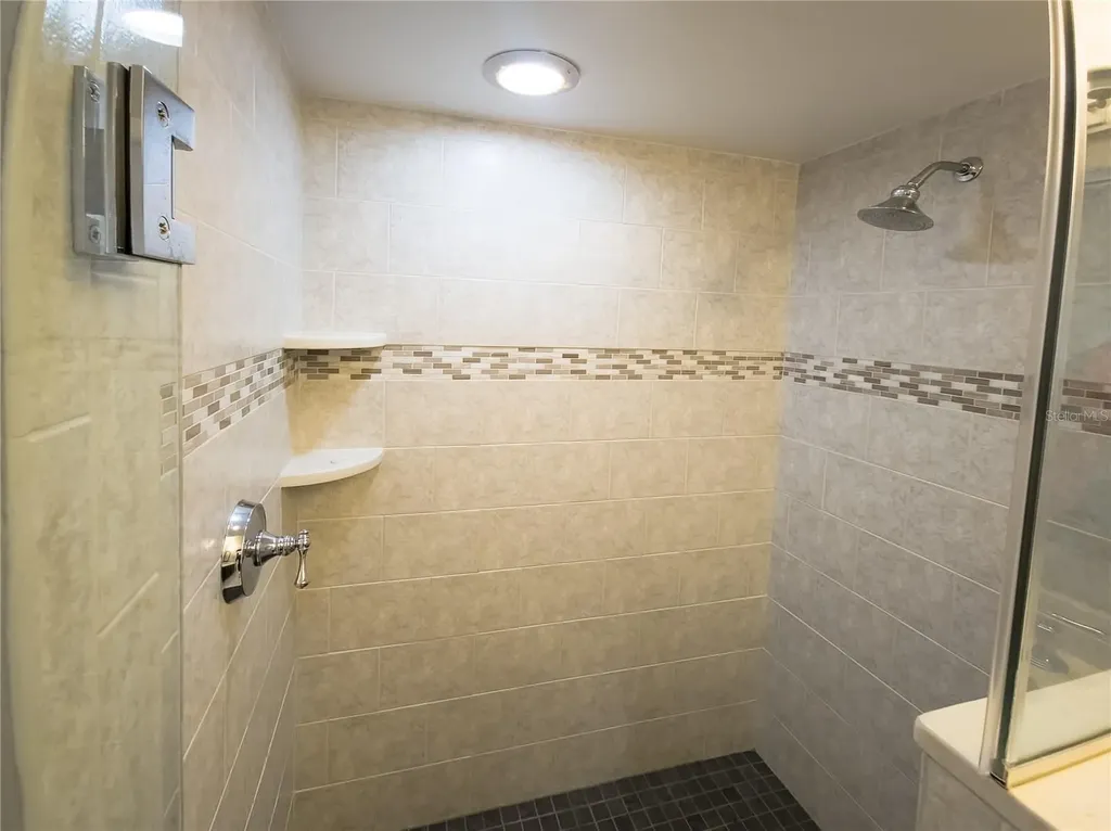 32 Woodward Lane Palm Coast FL 32164