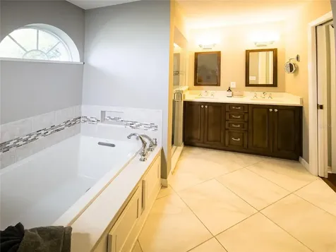 32 Woodward Lane Palm Coast FL 32164