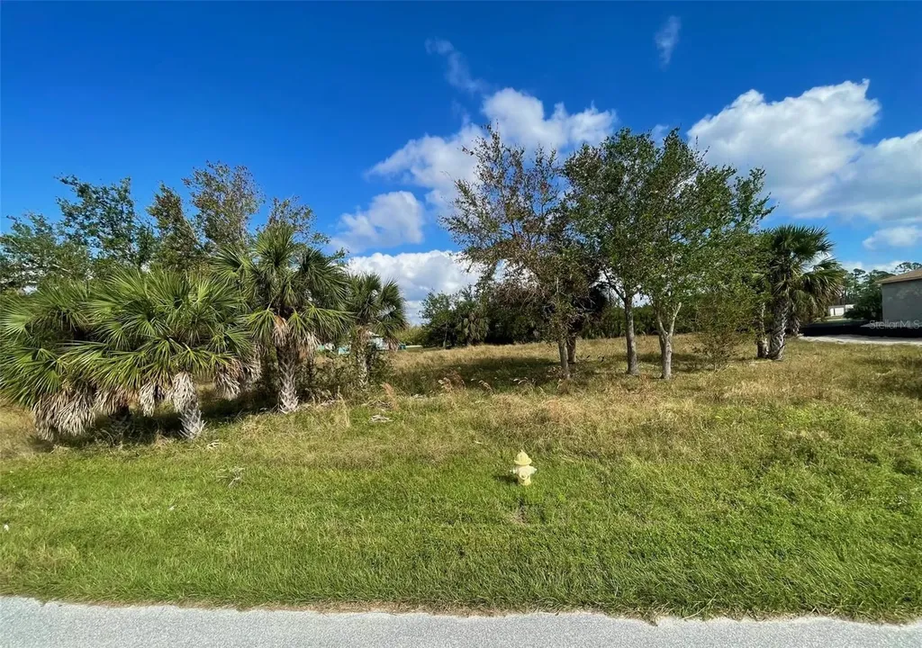 9558 Honeymoon Drive Port Charlotte FL 33981