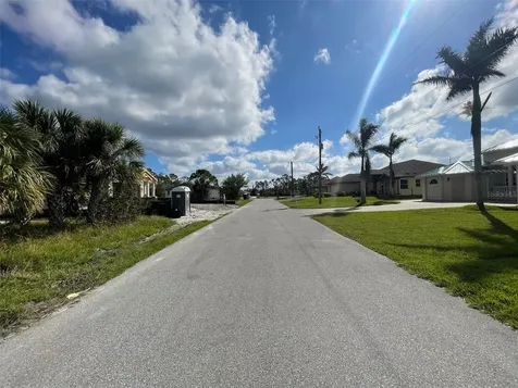 9558 Honeymoon Drive Port Charlotte FL 33981