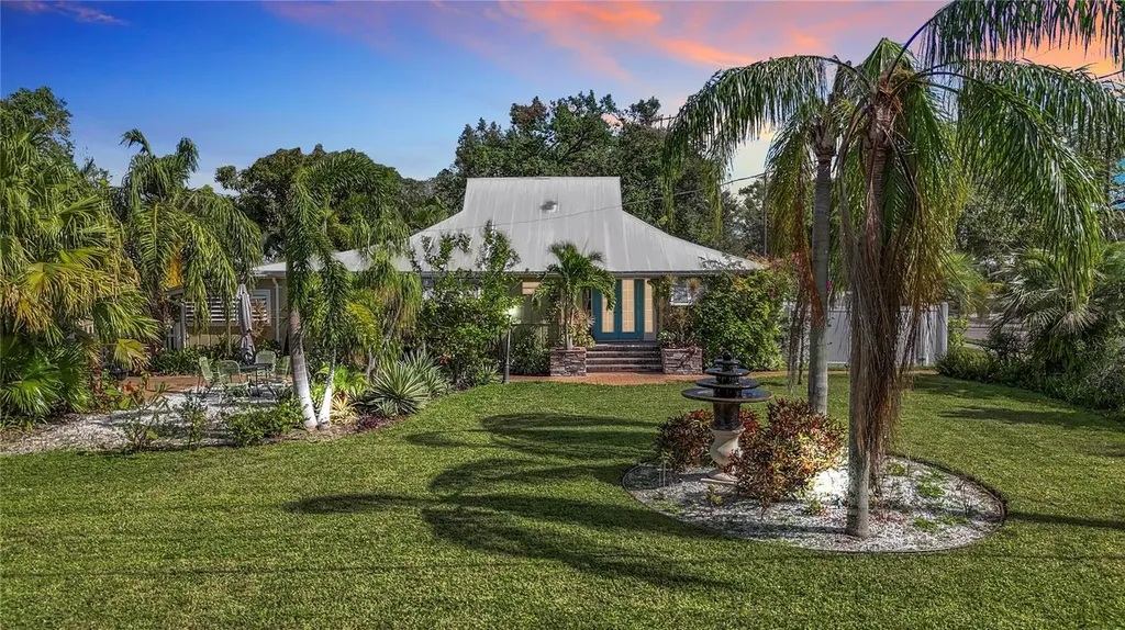 1220 5th Street W Palmetto FL 34221
