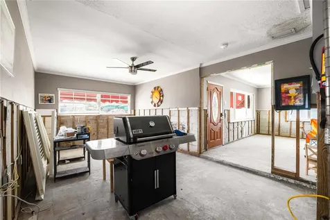 1899 Montana Avenue NE St Petersburg FL 33703