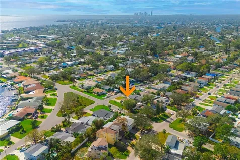 1899 Montana Avenue NE St Petersburg FL 33703