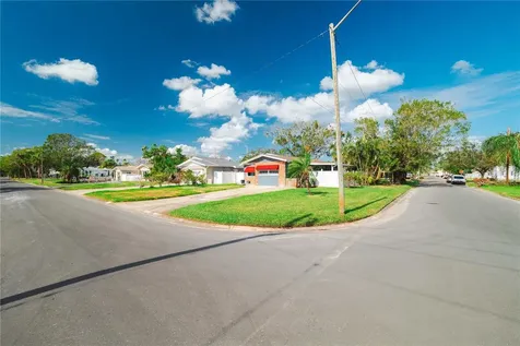 1899 Montana Avenue NE St Petersburg FL 33703
