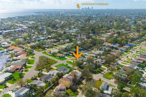 1899 Montana Avenue NE St Petersburg FL 33703