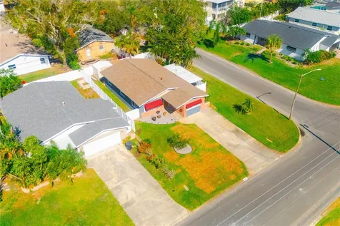 1899 Montana Avenue NE St Petersburg FL 33703