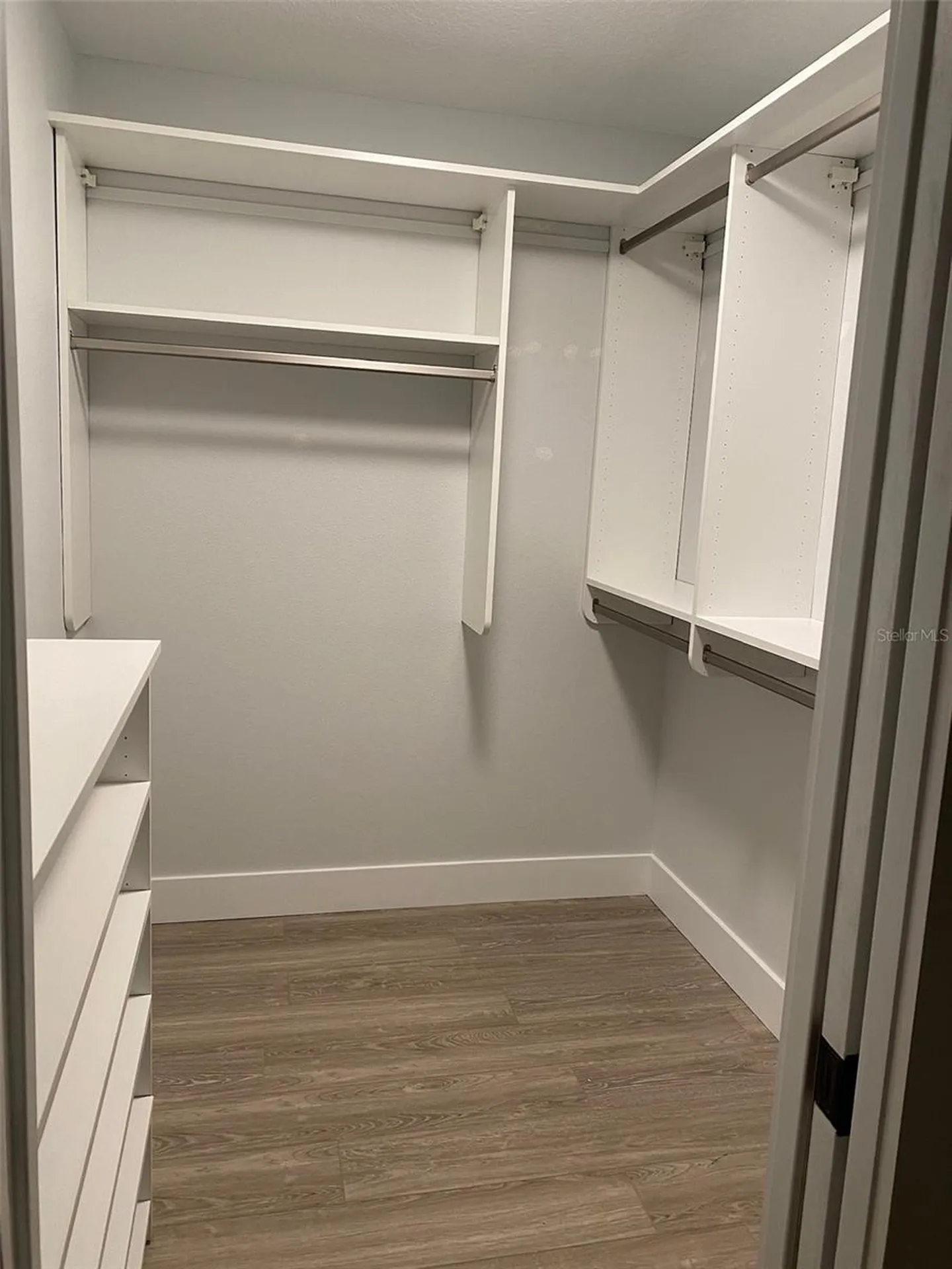 2933 Maiden Lane Sarasota FL 34231
