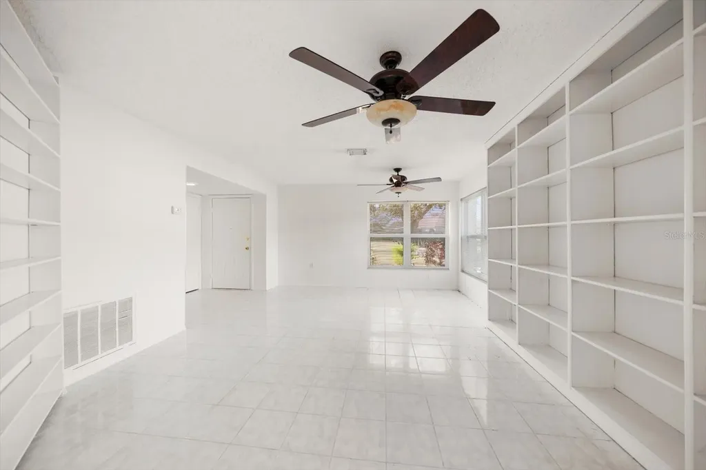 3954 Sailmaker Lane Holiday FL 34691