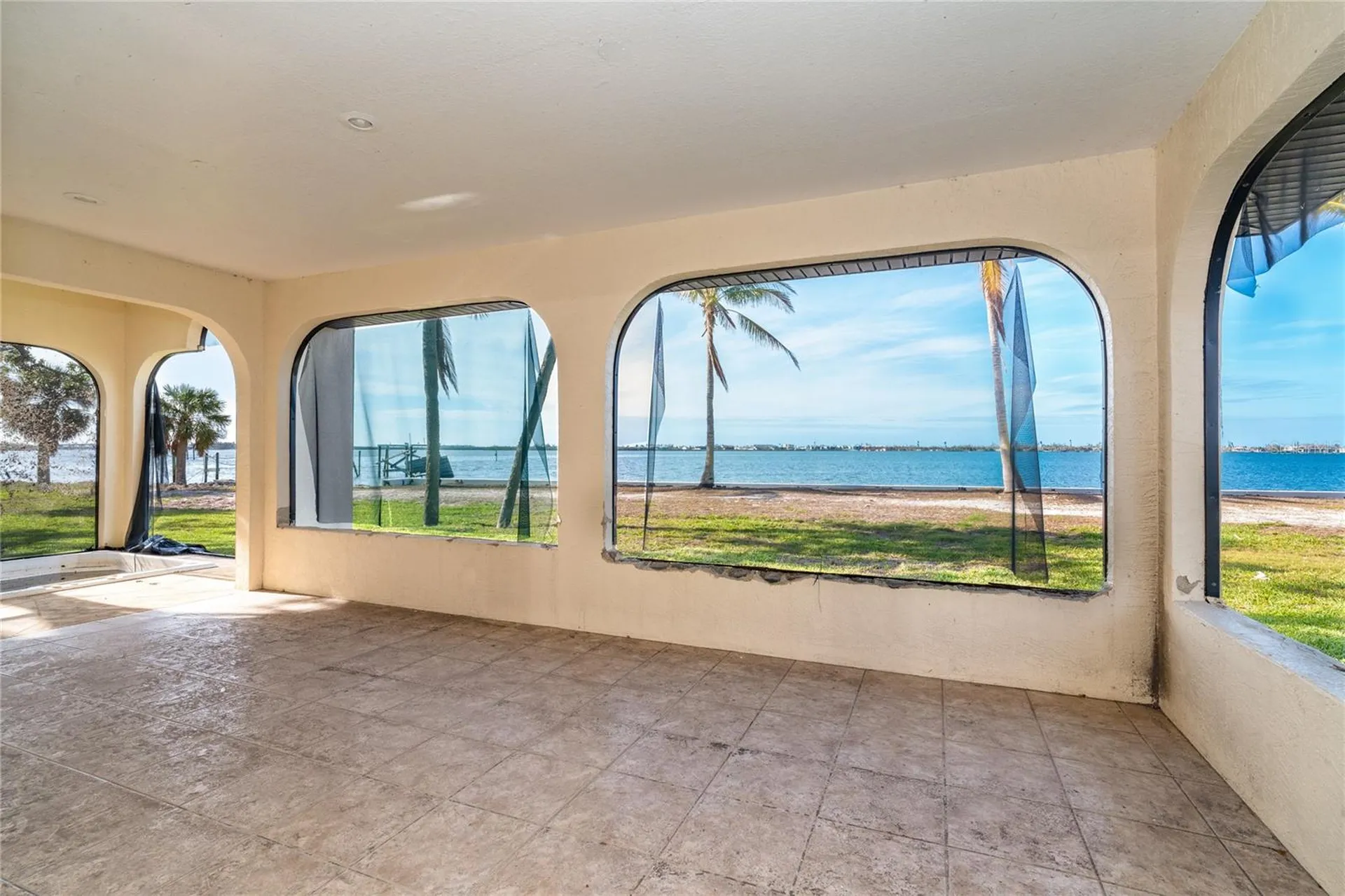 99 W Riverview Avenue Englewood FL 34223