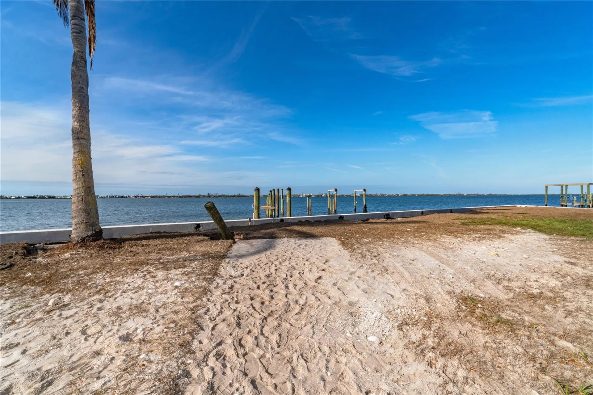 99 W Riverview Avenue Englewood FL 34223