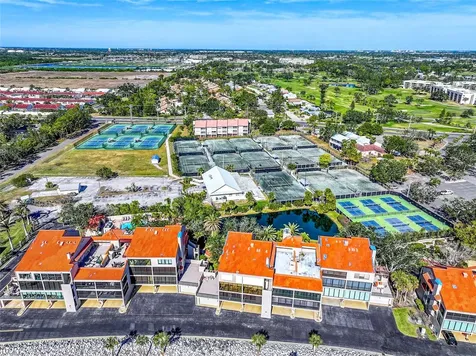 4511 Bay Club Drive Bradenton FL 34210