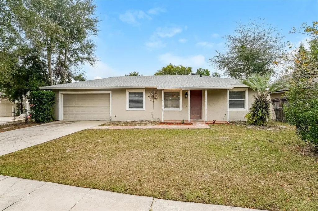 127 Hidden Lake Drive Sanford FL 32773