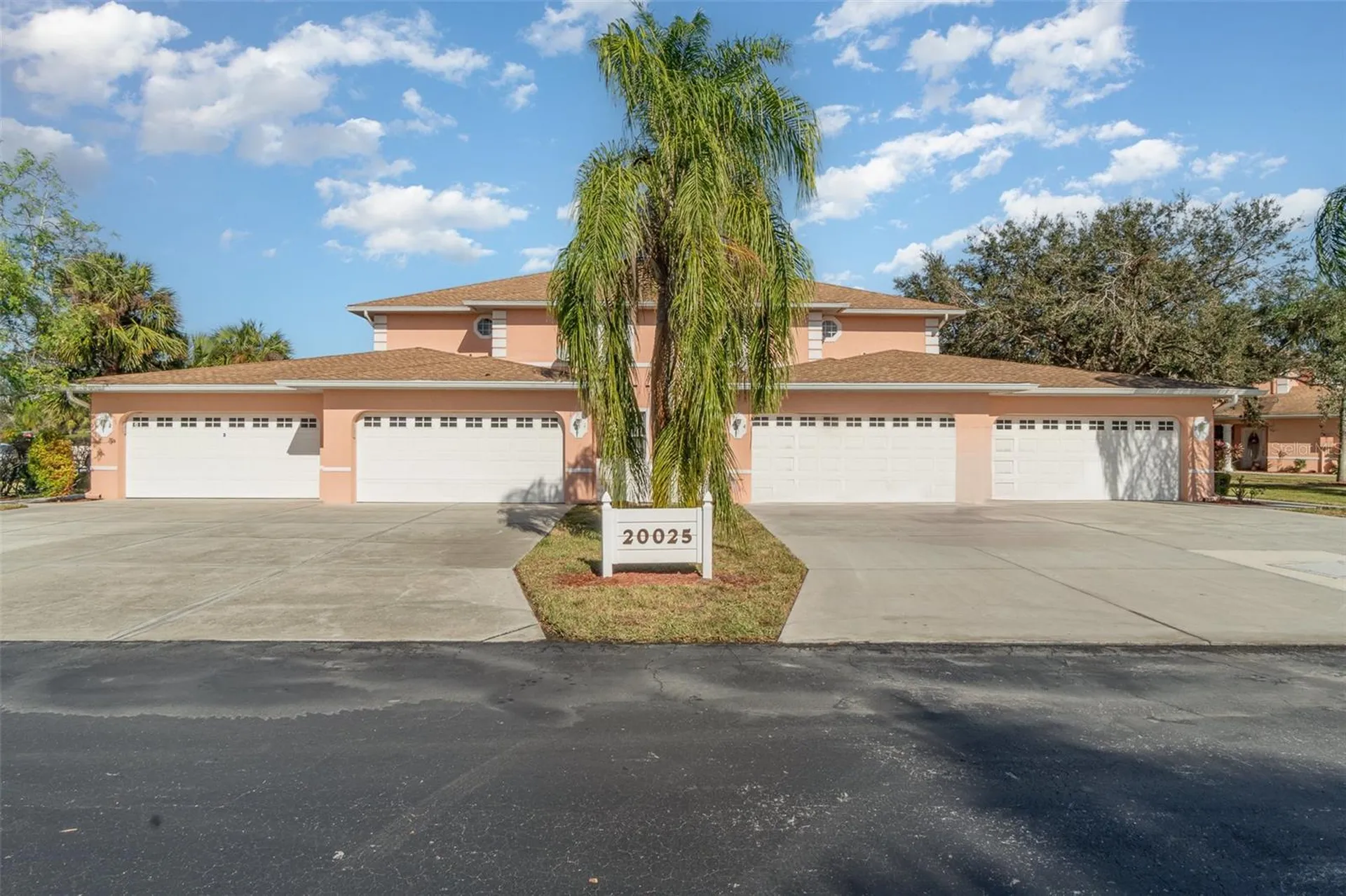 20025 Lake Vista Circle Lehigh Acres FL 33936