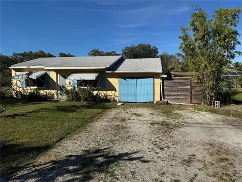 905 20th Avenue Vero Beach FL 32960