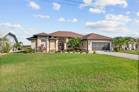 25386 Saint Helena Lane Punta Gorda FL 33983