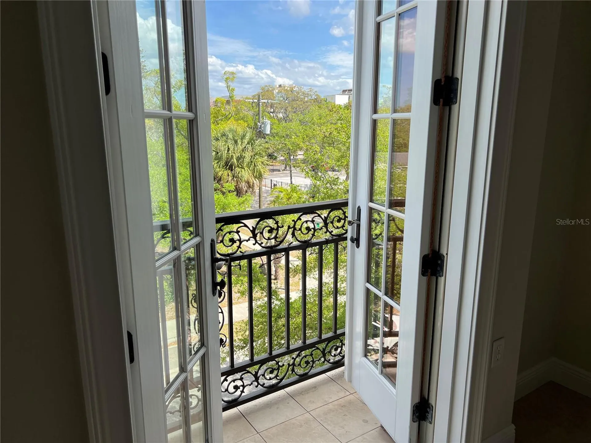 445 N Orange Avenue Sarasota FL 34236