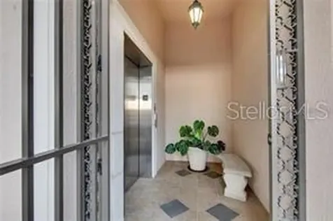 445 N Orange Avenue Sarasota FL 34236