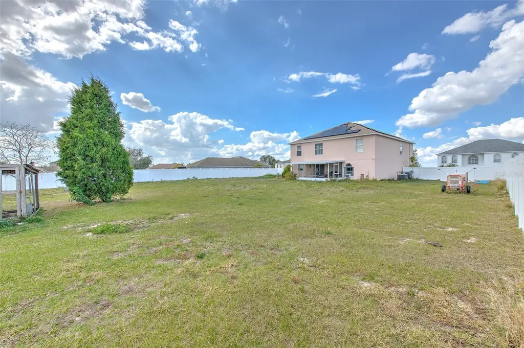 169 Vista View Avenue Eagle Lake FL 33839