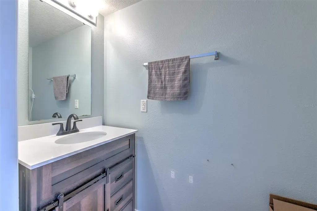 169 Vista View Avenue Eagle Lake FL 33839