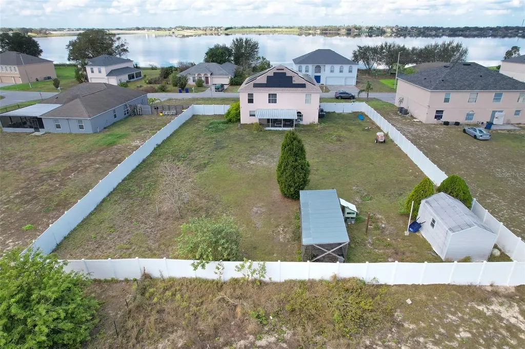 169 Vista View Avenue Eagle Lake FL 33839