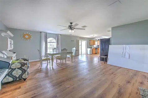 169 Vista View Avenue Eagle Lake FL 33839