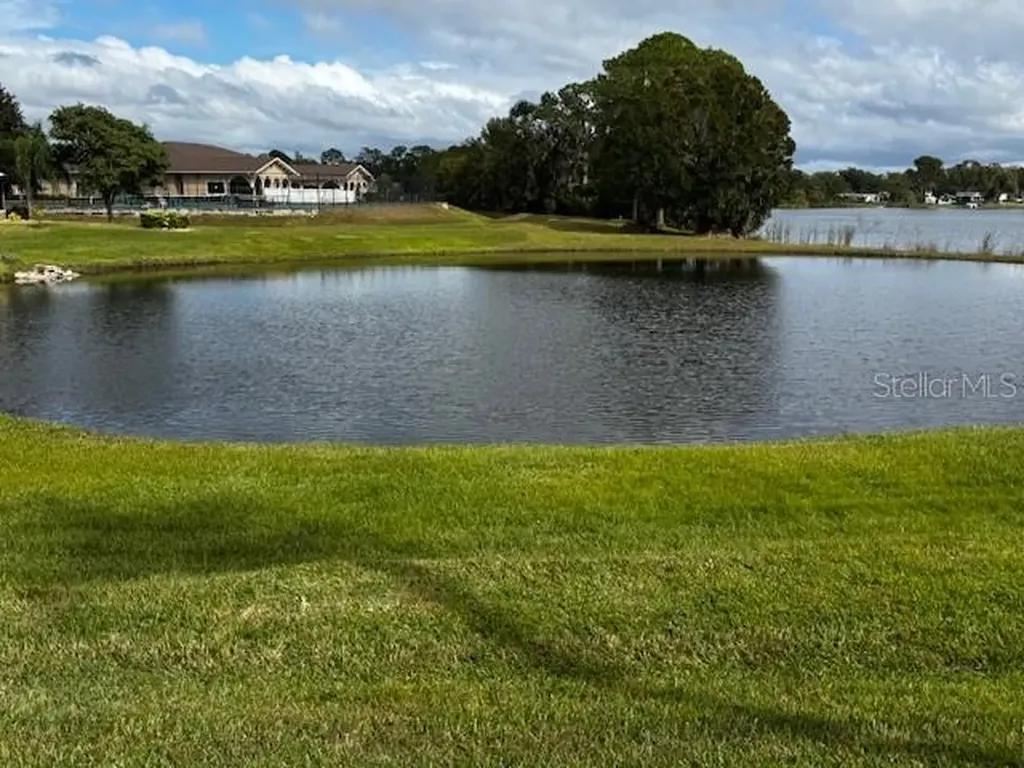 535 Narrow Pond Road Polk City FL 33868
