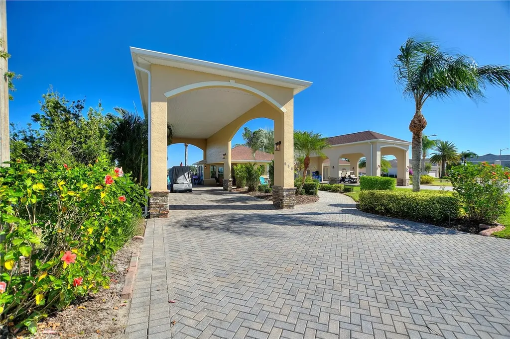 535 Narrow Pond Road Polk City FL 33868