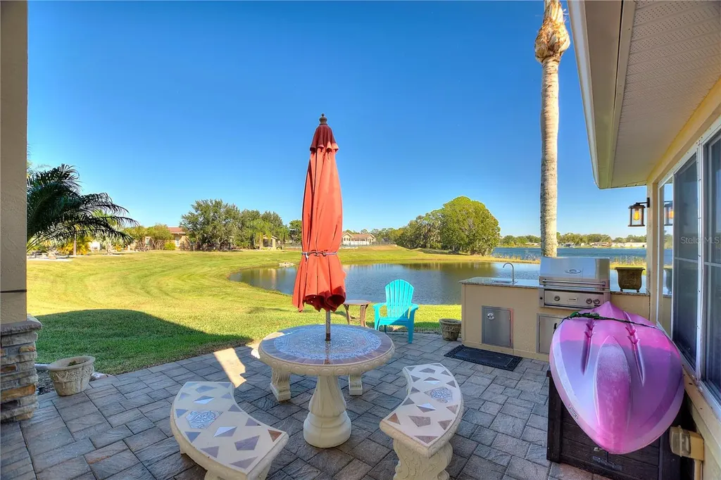 535 Narrow Pond Road Polk City FL 33868