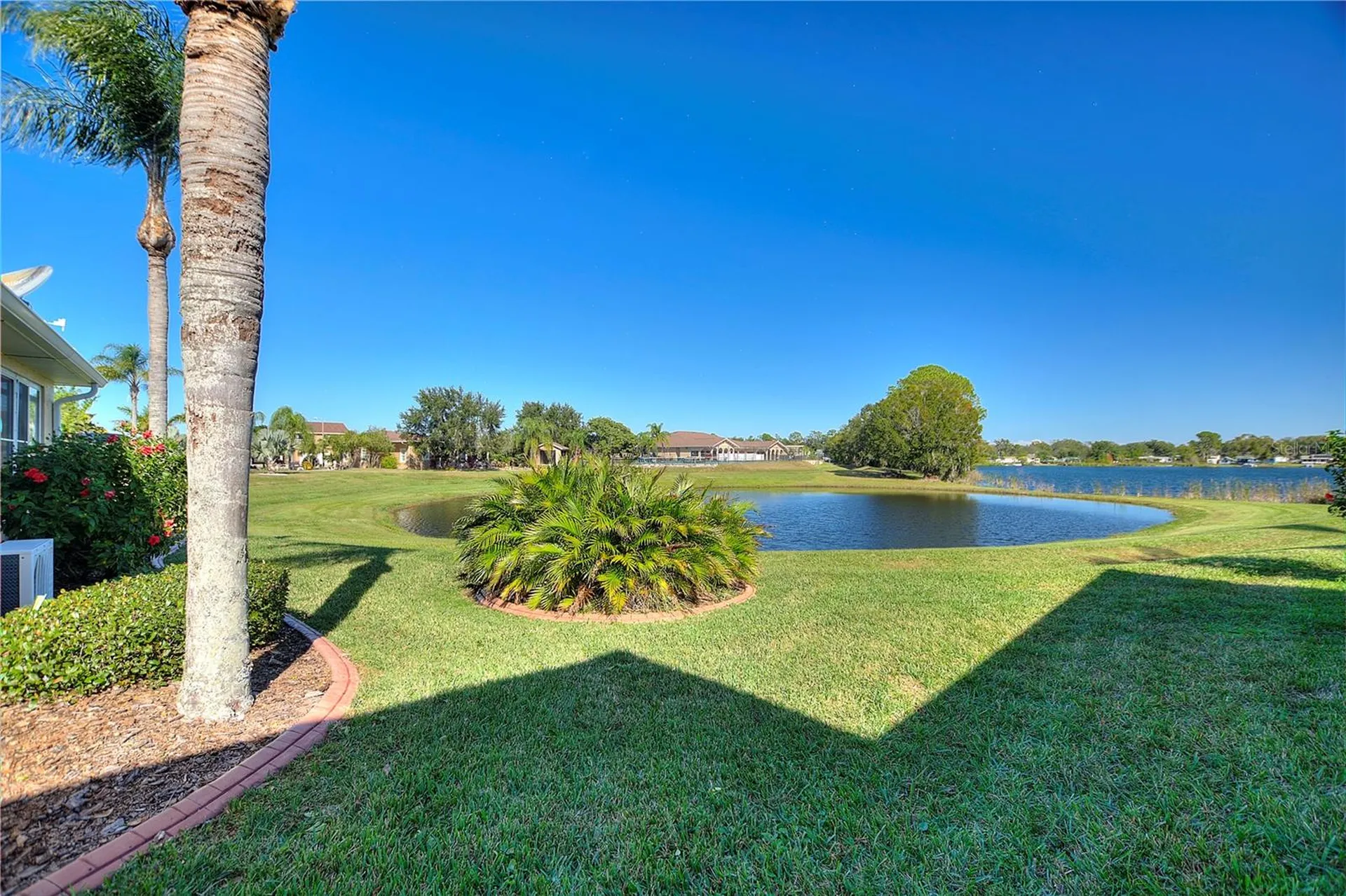 535 Narrow Pond Road Polk City FL 33868
