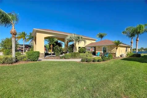535 Narrow Pond Road Polk City FL 33868