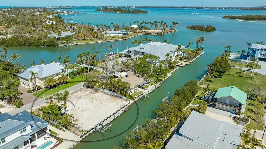 592 Juan Anasco Drive Longboat Key FL 34228